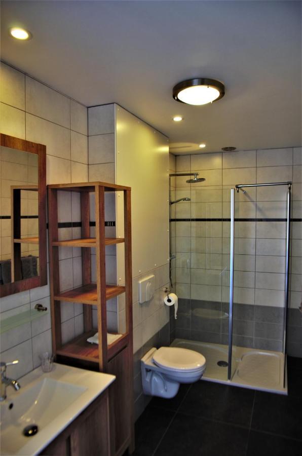 Bed And Breakfast Wouw Esterno foto